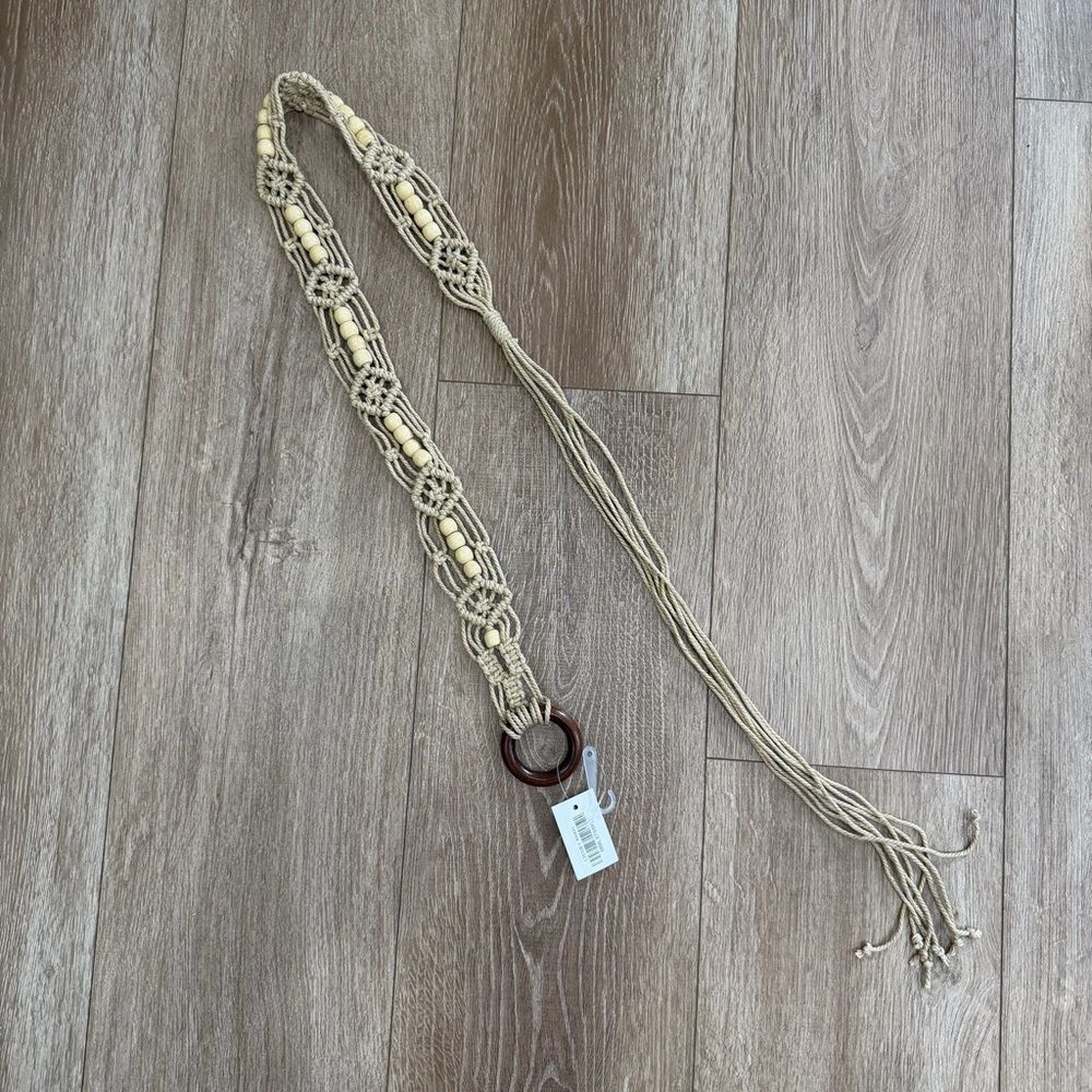 S O L D : Macrame Woven Rattan Straw Rope Braid Waist Belt O-Ring Wooden Buckle - Picture 3 of 15